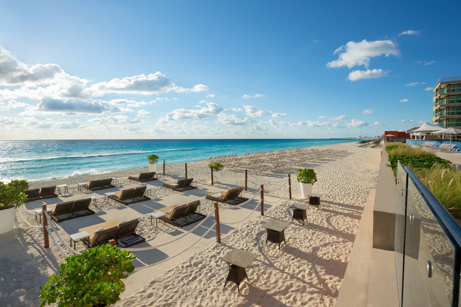 Hard Rock Hotel Cancun Beach